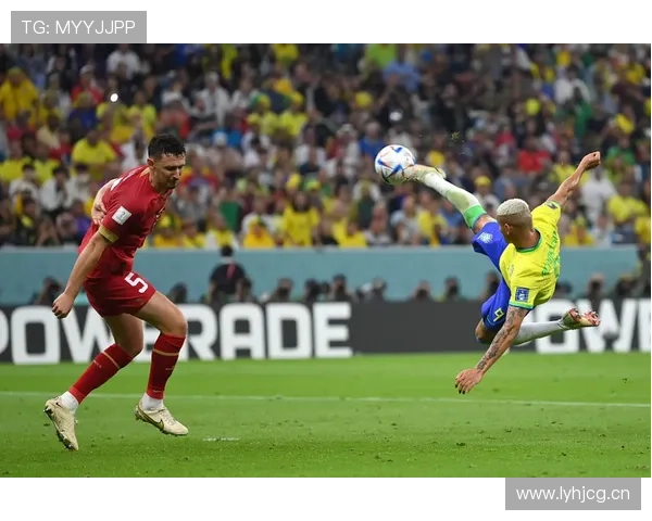 维尼修斯与莱奥的爆点能力对比：突破方式与比赛影响力差异