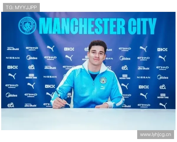 阿尔瓦雷斯与热苏斯:曼城体系下前锋的两种战术角色解析 阿尔瓦雷斯与热苏斯:曼城体系下前锋的两种战术角色解析