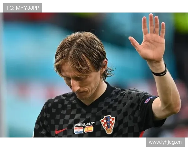 莫德里奇家冰箱里只放蛋白粉和矿泉水？