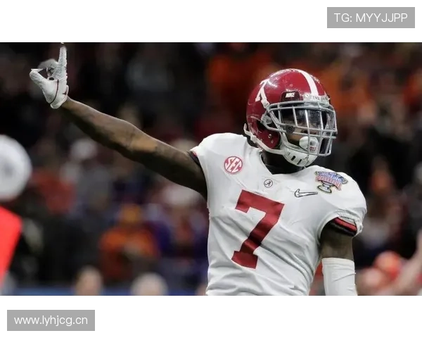 贾伦·杰克逊靠中远距离投篮拉开空间提升球队防守转换效率